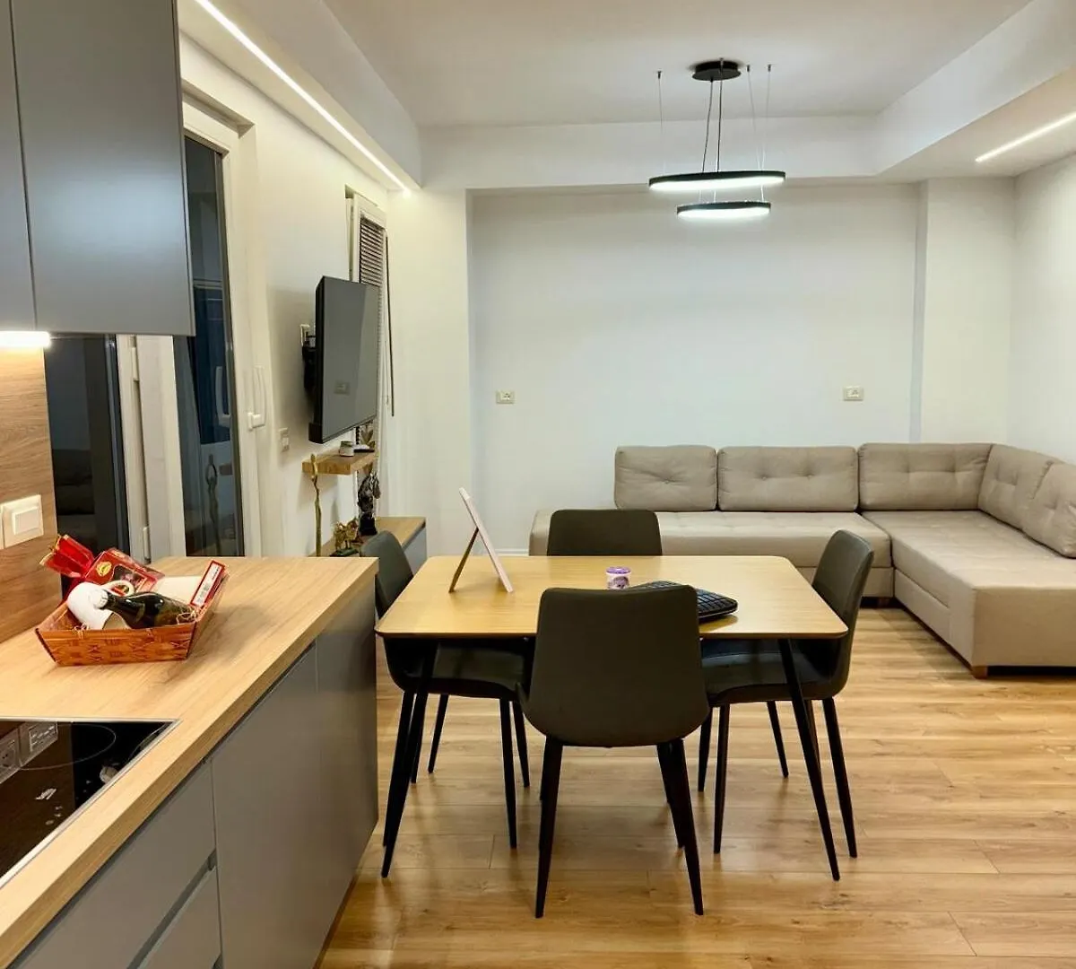 Lumiere Apartment Tirana 02